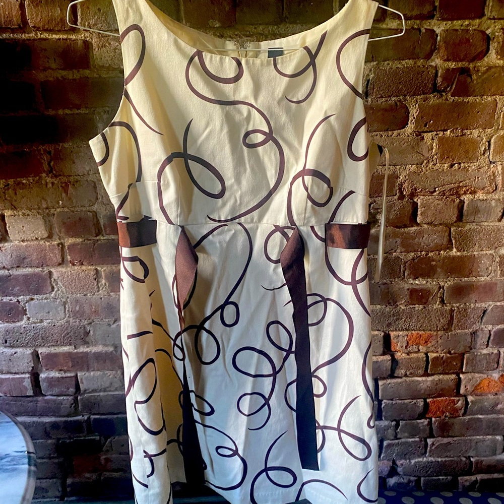 Jessica Howard used dress